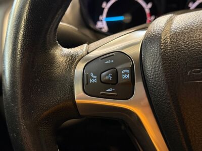 Ford B-MAX Gebrauchtwagen