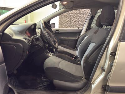 Peugeot 206 Gebrauchtwagen