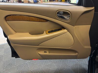 Jaguar S-Type Gebrauchtwagen