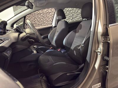 Peugeot 208 Gebrauchtwagen