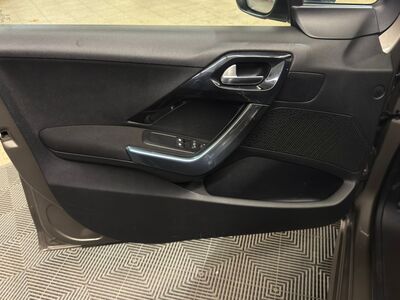 Peugeot 208 Gebrauchtwagen