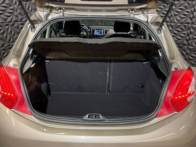 Peugeot 208 Gebrauchtwagen