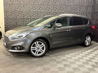 Ford S-MAX Gebrauchtwagen
