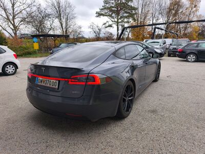 Tesla Model S Gebrauchtwagen