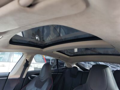 Tesla Model S Gebrauchtwagen