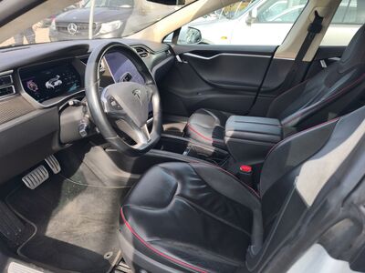Tesla Model S Gebrauchtwagen