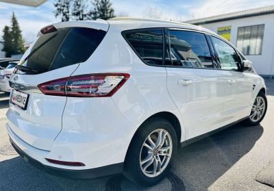 Ford S-MAX Gebrauchtwagen