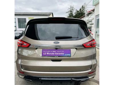 Ford S-MAX Gebrauchtwagen