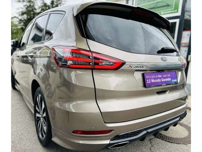 Ford S-MAX Gebrauchtwagen