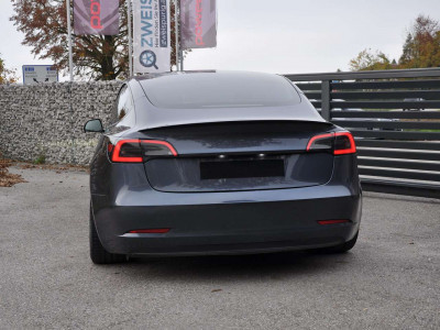 Tesla Model 3 Gebrauchtwagen