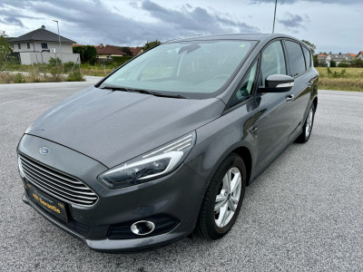 Ford S-MAX Gebrauchtwagen