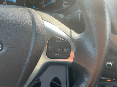 Ford Tourneo Courier Gebrauchtwagen