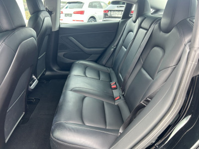 Tesla Model 3 Gebrauchtwagen