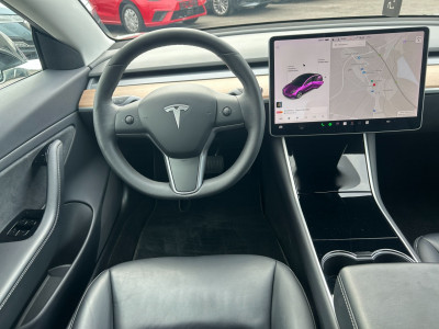 Tesla Model 3 Gebrauchtwagen