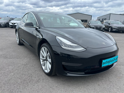Tesla Model 3 Gebrauchtwagen