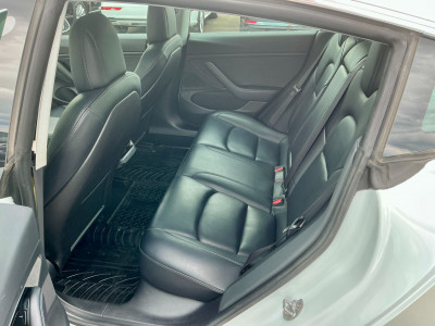 Tesla Model 3 Gebrauchtwagen