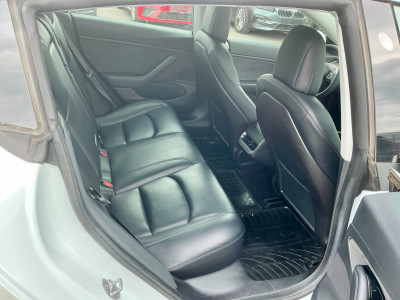 Tesla Model 3 Gebrauchtwagen