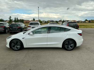 Tesla Model 3 Gebrauchtwagen