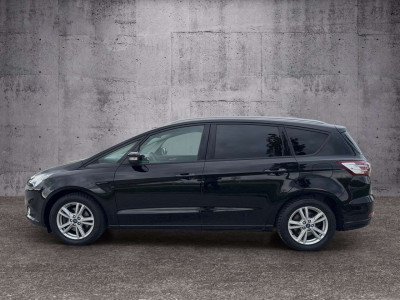 Ford S-MAX Gebrauchtwagen