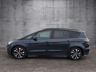 Ford S-MAX Gebrauchtwagen