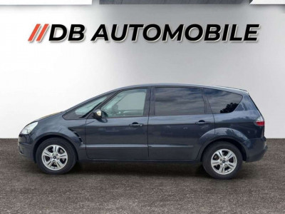 Ford S-MAX Gebrauchtwagen