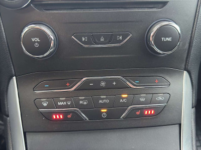 Ford S-MAX Gebrauchtwagen