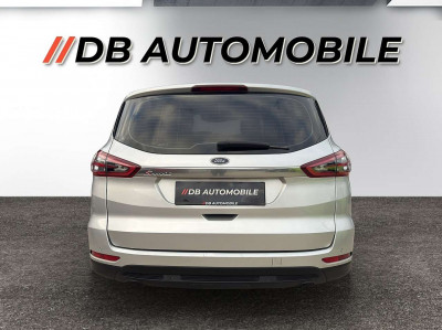Ford S-MAX Gebrauchtwagen