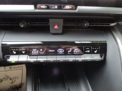 Toyota C-HR Gebrauchtwagen