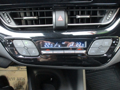 Toyota C-HR Gebrauchtwagen Toyota C-HR Gebrauchtwagen