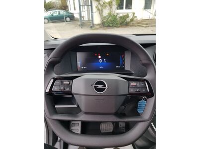 Opel Vivaro Gebrauchtwagen