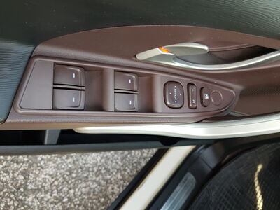 Mahindra XUV 500 Gebrauchtwagen Mahindra XUV 500 Gebrauchtwagen