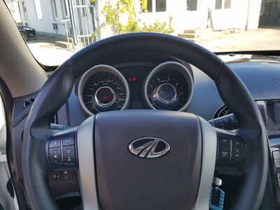 Mahindra XUV 500 Gebrauchtwagen Mahindra XUV 500 Gebrauchtwagen