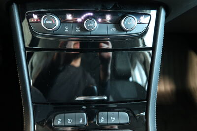 Opel Grandland X Gebrauchtwagen Opel Grandland X Gebrauchtwagen