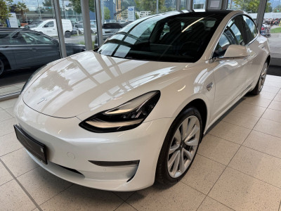 Tesla Model 3 Gebrauchtwagen