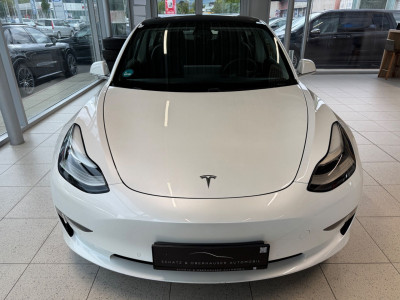 Tesla Model 3 Gebrauchtwagen