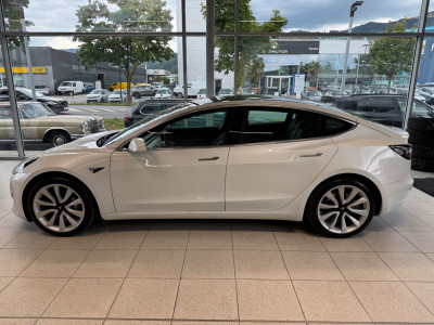Tesla Model 3 Gebrauchtwagen