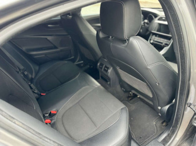 Jaguar XE Gebrauchtwagen