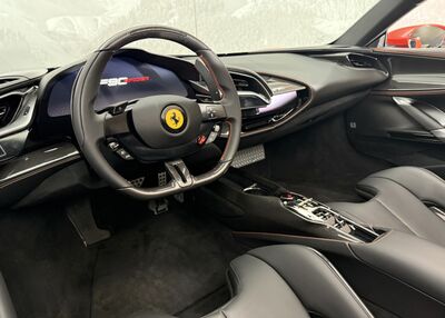 Ferrari SF90 Gebrauchtwagen Ferrari SF90 Gebrauchtwagen