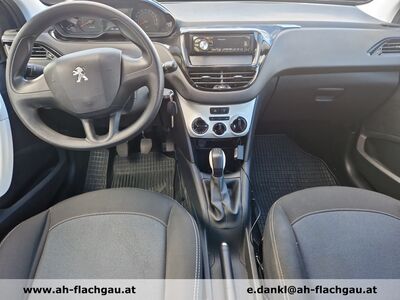 Peugeot 208 Gebrauchtwagen Peugeot 208 Gebrauchtwagen