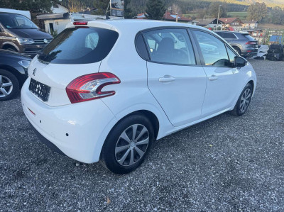 Peugeot 208 Gebrauchtwagen