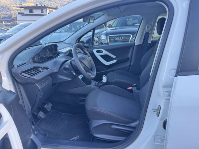 Peugeot 208 Gebrauchtwagen