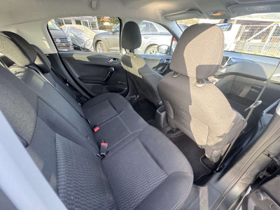 Peugeot 208 Gebrauchtwagen