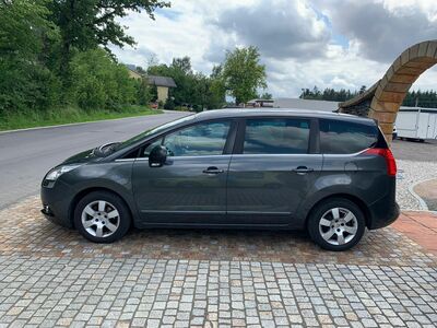 Peugeot 5008 Gebrauchtwagen