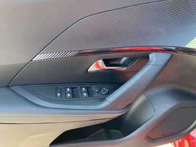 Peugeot 2008 Jahreswagen Peugeot 2008 Jahreswagen