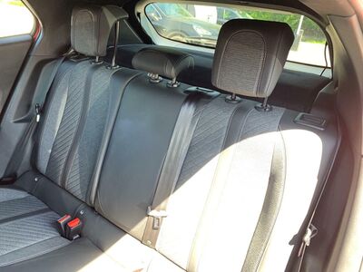 Peugeot 2008 Jahreswagen Peugeot 2008 Jahreswagen