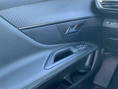 Peugeot 3008 Jahreswagen Peugeot 3008 Jahreswagen