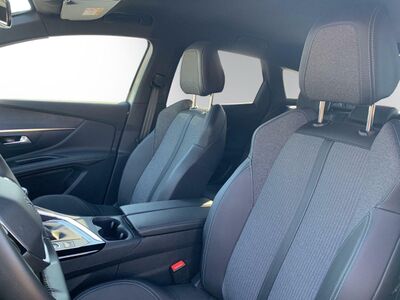 Peugeot 3008 Jahreswagen Peugeot 3008 Jahreswagen