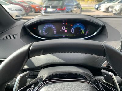 Peugeot 3008 Jahreswagen Peugeot 3008 Jahreswagen