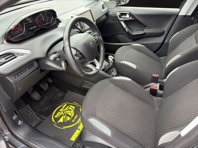 Peugeot 208 Gebrauchtwagen