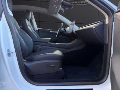 Tesla Model Y Gebrauchtwagen Tesla Model Y Gebrauchtwagen
